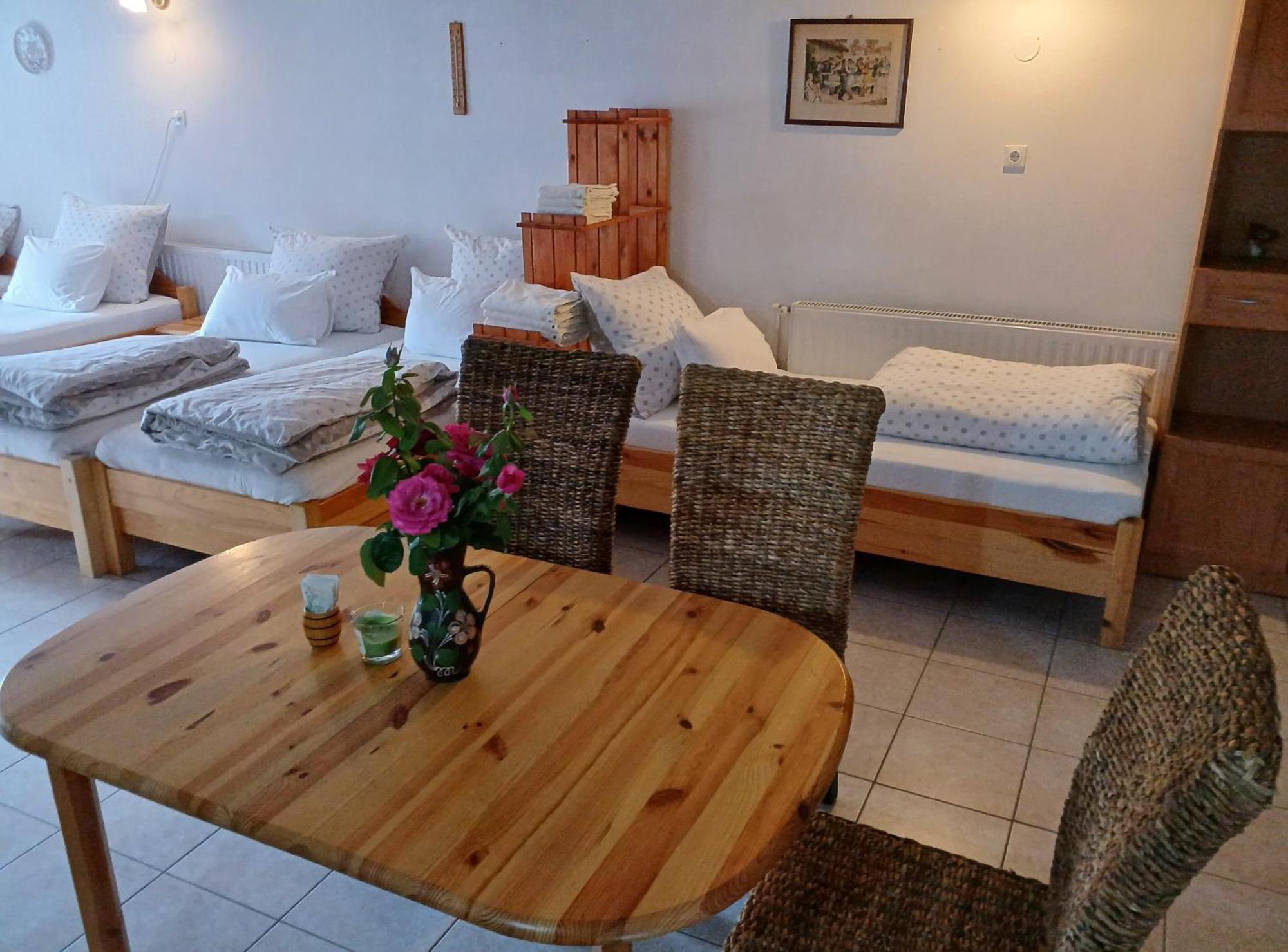 Blues Ryokan Kőszeg Eksteriør billede